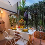 In With Private Garden *