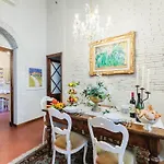 Apartment In With Private Garden Lucca